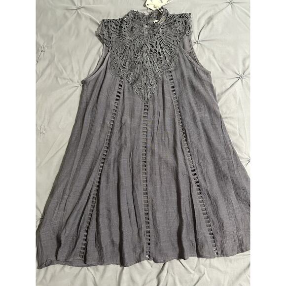 So Cute! Gray Women’s Dress By Entro Lace Lined Size Small NWT - Picture 10 of 16